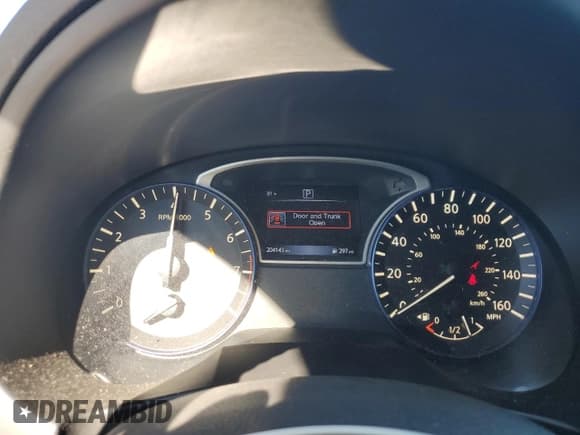 ✅ 2016 Nissan Altima SR • VIN: 1N4AL3APXGC286091 • Lot: 86618215. Wystawiony na Copart z przebiegiem 204 143 mil. Bezpłatny archiwum sprzedaży aukcyjnych z USA i szczegółowy raport historii pojazdu na DreamBid. Zdjęcie 9.