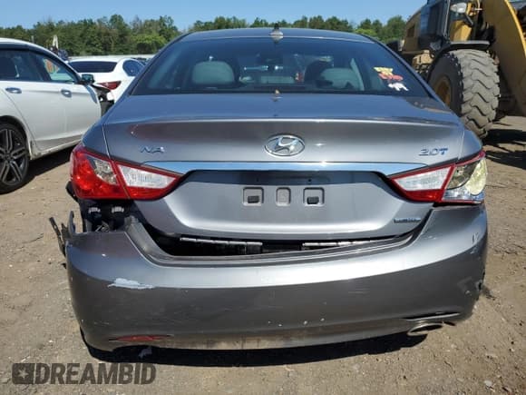 ✅ 2011 Hyundai Sonata SE • VIN: 5NPEC4AB3BH303378 • Lot: 69407574. Listed on Copart with 159,459 mi. Free auction sales archive from the USA and detailed vehicle history report at DreamBid. Image 6.