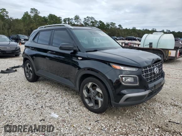 ✅ 2022 Hyundai Venue SEL • VIN: KMHRC8A31NU159000 • Lot: 83083364. Listed on Copart with 196,648 mi. Free auction sales archive from the USA and detailed vehicle history report at DreamBid. Image 4.