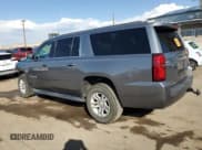 ✅ 2019 Chevrolet Suburban LT • VIN: 1GNSCHKC9KR174984 • Lot: 76138454. Wystawiony na Copart z przebiegiem 92 507 mil. Bezpłatny archiwum sprzedaży aukcyjnych z USA i szczegółowy raport historii pojazdu na DreamBid. Zdjęcie 2.