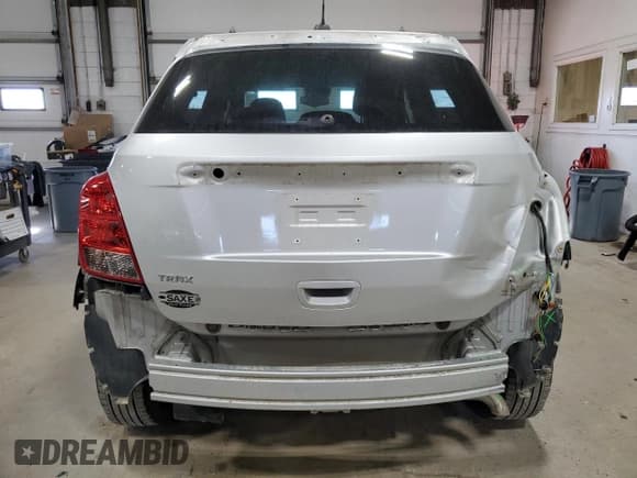 ✅ 2021 Chevrolet Trax LS • VIN: KL7CJKSB6MB303764 • Lot: 85003085. Listed on Copart with 103,335 mi. Free auction sales archive from the USA and detailed vehicle history report at DreamBid. Image 6.