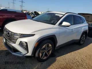 2025 Hyundai Tucson SEL Convenience z VIN 3KMJC3DE6SE009263, wystawiony jako Copart lot #80622765 z przebiegiem 4 443 mil mil oraz Szkoda całkowita • Salvage title. Historia ofert i sprzedaży dostępna na DreamBid. Obrazek 1.