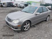 ✅ 2005 Mercedes-Benz C 230 Kompressor • VIN: WDBRF40J65F722047 • Lot: 42021101. Wystawiony na IAAI z przebiegiem 61 189 mil. Bezpłatny archiwum sprzedaży aukcyjnych z USA i szczegółowy raport historii pojazdu na DreamBid. Zdjęcie 2.