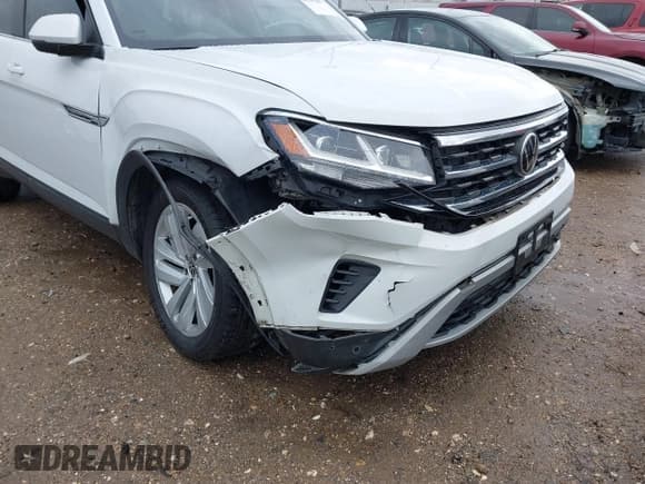 ✅ 2020 Volkswagen Atlas SE • VIN: 1V2YE2CA5LC228064 • Лот: 41565385. Опубликован ранее на IAAI с пробегом 73 379 миль. Бесплатный доступ к архиву аукционных продаж из США и подробный отчёт об истории автомобиля на DreamBid. Изображение 6.