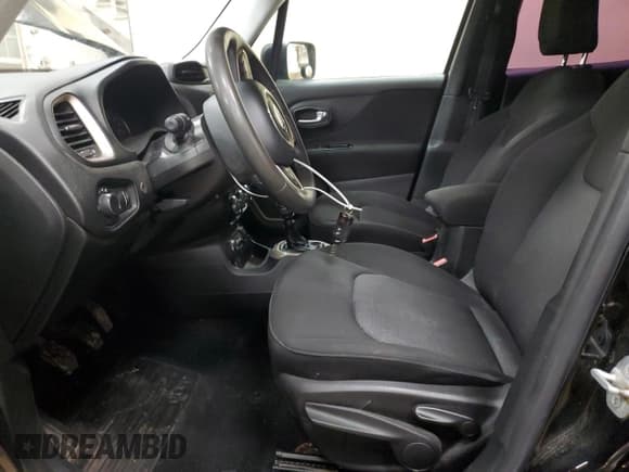✅ 2016 Jeep Renegade Sport • VIN: ZACCJBAW0GPC52537 • Лот: 67851535. Опубликован ранее на Copart с пробегом 138 697 миль. Бесплатный доступ к архиву аукционных продаж из США и подробный отчёт об истории автомобиля на DreamBid. Изображение 7.