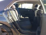 ✅ 2008 Chevrolet Malibu 1LT • VIN: 1G1ZH57B284238532 • Lot: 43545694. Listed on IAAI with 104,370 mi. Free auction sales archive from the USA and detailed vehicle history report at DreamBid. Image 8.