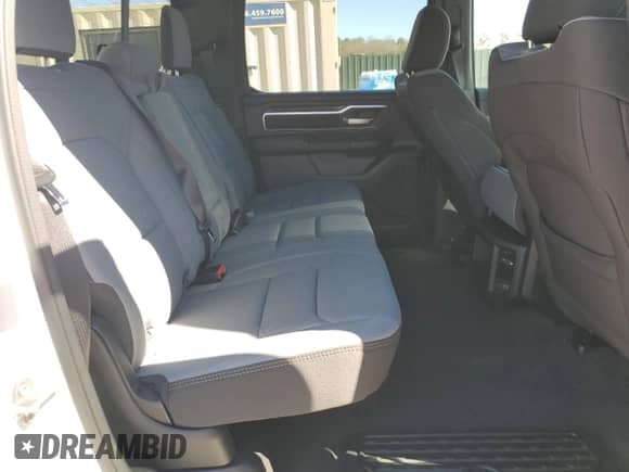 2024 Ram 1500 Big Horn с VIN 1C6RRFFG0RN137760, выставлен на аукционе Copart как лот 47359455 с пробегом 13 725 миль миль и Списание • Salvage title. История ставок и продаж доступна на DreamBid. Изображение 10.