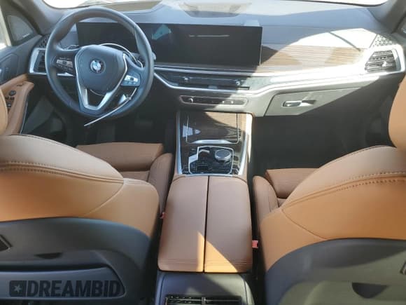 ✅ 2024 BMW X5 sDrive40i • VIN: 5UX13EU05R9S52353 • Лот: 92240705. Опубликован ранее на Copart с пробегом Не указан. Бесплатный доступ к архиву аукционных продаж из США и подробный отчёт об истории автомобиля на DreamBid. Изображение 8.