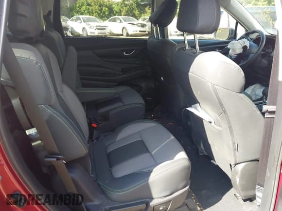 ✅ 2023 Subaru Ascent Onyx Limited • VIN: 4S4WMAKD7P3443755 • Lot: 43090571. Listed on IAAI with 16,371 mi. Free auction sales archive from the USA and detailed vehicle history report at DreamBid. Image 8.