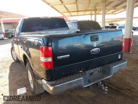 ✅ 2005 Ford F-150 XL • VIN: 1FTRF12565NB72645 • Лот: 41682505. Опубликован ранее на IAAI с пробегом 251 124 миль. Бесплатный доступ к архиву аукционных продаж из США и подробный отчёт об истории автомобиля на DreamBid. Изображение 3.
