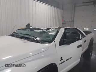 2006 Dodge 3500 SLT z VIN 3D7LX38C36G124573, wystawiony jako IAAI lot #41293879 z przebiegiem 187 850 mil mil oraz . Historia ofert i sprzedaży dostępna na DreamBid. Obrazek 6.