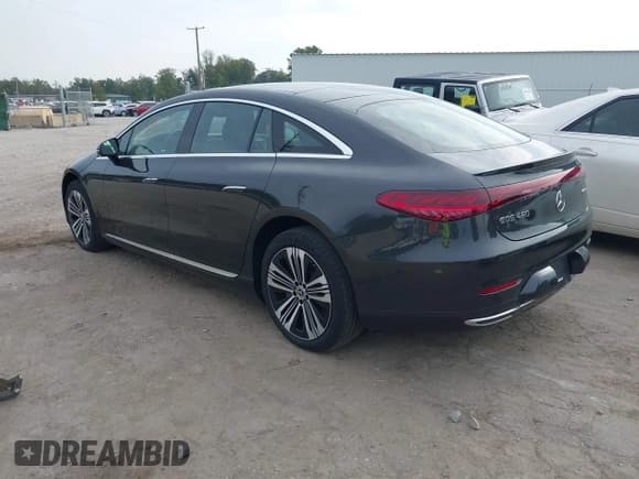 ✅ 2024 Mercedes-Benz EQS 450 • VIN: W1KCG2EB6RA045875 • Lot: 43300884. Listed on IAAI with 7,429 mi. Free auction sales archive from the USA and detailed vehicle history report at DreamBid. Image 3.