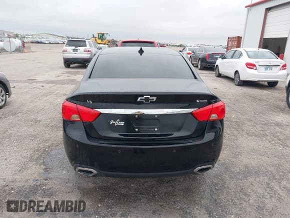 ✅ 2017 Chevrolet Impala Premier • VIN: 1G1145S35HU115235 • Lot: 43498163. Listed on IAAI with 101,561 mi. Free auction sales archive from the USA and detailed vehicle history report at DreamBid. Image 16.