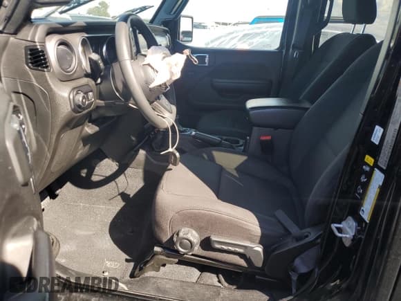 ✅ 2023 Jeep Wrangler Sport S • VIN: 1C4HJXDG2PW639360 • Lot: 86891915. Wystawiony na Copart z przebiegiem 35 873 mil. Bezpłatny archiwum sprzedaży aukcyjnych z USA i szczegółowy raport historii pojazdu na DreamBid. Zdjęcie 7.