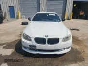 ✅ 2011 BMW 3 Series 335i • VIN: WBADX7C50BE260592 • Lot: 66184415. Wystawiony na Copart z przebiegiem 163 942 mil. Bezpłatny archiwum sprzedaży aukcyjnych z USA i szczegółowy raport historii pojazdu na DreamBid. Zdjęcie 5.