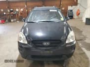 ✅ 2008 Kia Rondo LX • VIN: KNAFG526987124689 • Лот: 71624324. Опубликован ранее на Copart с пробегом 157 291 миль. Бесплатный доступ к архиву аукционных продаж из США и подробный отчёт об истории автомобиля на DreamBid. Изображение 5.