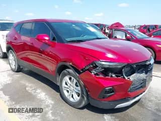 2021 Chevrolet Blazer LT z VIN 3GNKBCR46MS505461, wystawiony jako IAAI lot #42902230 z przebiegiem 85 308 mil mil oraz . Historia ofert i sprzedaży dostępna na DreamBid. Obrazek 1.