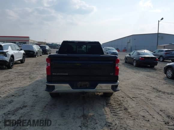 2022 Chevrolet Silverado 1500 LT z VIN 1GCPWCED7NZ139510, wystawiony jako IAAI lot #42414534 z przebiegiem 121 120 mil mil oraz . Historia ofert i sprzedaży dostępna na DreamBid. Obrazek 16.