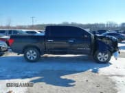 ✅ 2019 Nissan Titan S • VIN: 1N6AA1EJ4KN518916 • Lot: 41332074. Wystawiony na IAAI z przebiegiem 126 906 mil. Bezpłatny archiwum sprzedaży aukcyjnych z USA i szczegółowy raport historii pojazdu na DreamBid. Zdjęcie 13.