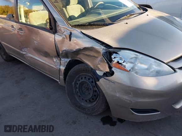 ✅ 2008 Toyota Sienna CE • VIN: 5TDZK23C78S173395 • Lot: 43630841. Wystawiony na IAAI z przebiegiem 221 457 mil. Bezpłatny archiwum sprzedaży aukcyjnych z USA i szczegółowy raport historii pojazdu na DreamBid. Zdjęcie 6.