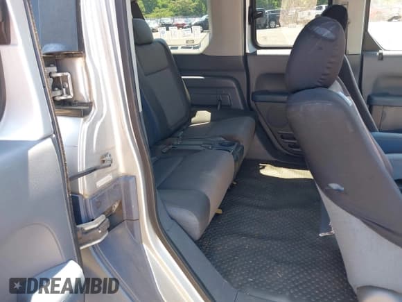 ✅ 2006 Honda Element EX • VIN: 5J6YH18696L001448 • Lot: 42669212. Listed on IAAI with 188,151 mi. Free auction sales archive from the USA and detailed vehicle history report at DreamBid. Image 8.