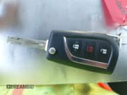 ✅ 2018 Toyota C-HR XLE • VIN: NMTKHMBX1JR052009 • Лот: 43584600. Опубликован ранее на IAAI с пробегом 88 065 миль. Бесплатный доступ к архиву аукционных продаж из США и подробный отчёт об истории автомобиля на DreamBid. Изображение 11.