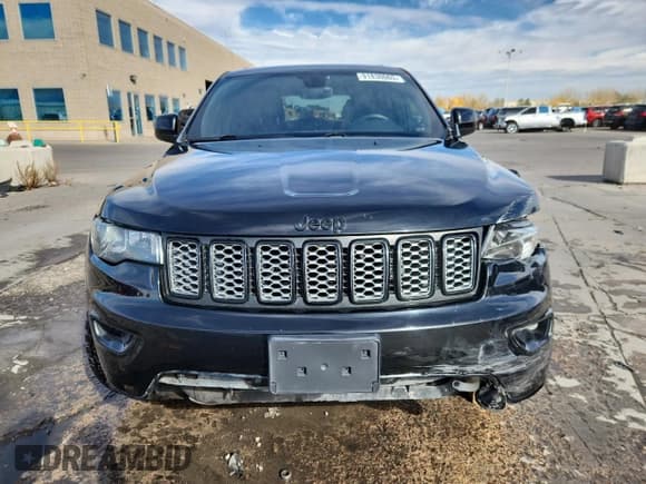 ✅ 2017 Jeep Grand Cherokee Altitude • VIN: 1C4RJFAG1HC822402 • Lot: 91830065. Listed on Copart with 160,168 mi. Free auction sales archive from the USA and detailed vehicle history report at DreamBid. Image 5.