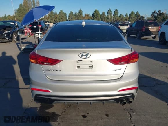 ✅ 2018 Hyundai Elantra Sport • VIN: KMHD04LB0JU588798 • Lot: 43463613. Listed on IAAI with 75,034 mi. Free auction sales archive from the USA and detailed vehicle history report at DreamBid. Image 17.