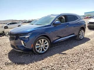 ✅ 2023 Buick Envision Avenir • VIN: LRBFZRR47PD069215 • Lot: 56714245. Wystawiony na Copart z przebiegiem 17 240 mil. Bezpłatny archiwum sprzedaży aukcyjnych z USA i szczegółowy raport historii pojazdu na DreamBid. Zdjęcie 1.