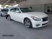 ✅ 2018 Infiniti Q70 Luxe • VIN: JN1BY1PP4JM330361 • Лот: 42469866. Опубликован ранее на IAAI с пробегом 69 986 миль. Бесплатный доступ к архиву аукционных продаж из США и подробный отчёт об истории автомобиля на DreamBid. Изображение 1.