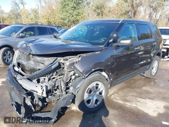 ✅ 2015 Ford Police Interceptor Utility • VIN: 1FM5K8AR6FGC51631 • Лот: 43608762. Опубликован ранее на IAAI с пробегом 193 201 миль. Бесплатный доступ к архиву аукционных продаж из США и подробный отчёт об истории автомобиля на DreamBid. Изображение 18.