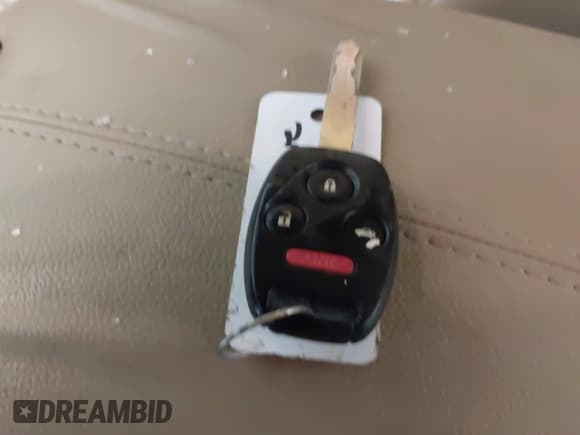 ✅ 2009 Honda Accord EX-L • VIN: 1HGCP26859A143777 • Lot: 43830085. Wystawiony na IAAI z przebiegiem 204 195 mil. Bezpłatny archiwum sprzedaży aukcyjnych z USA i szczegółowy raport historii pojazdu na DreamBid. Zdjęcie 11.