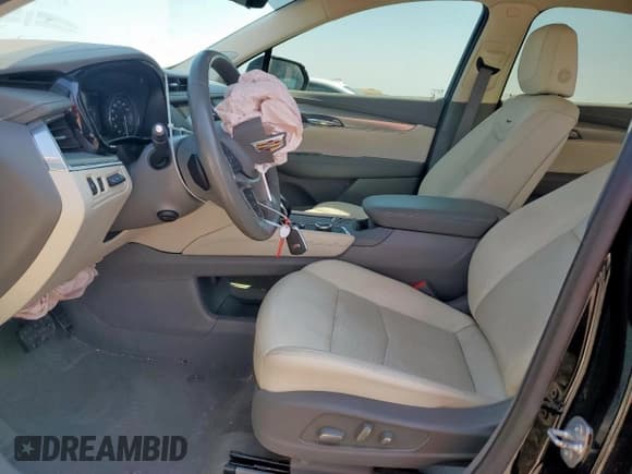 ✅ 2020 Cadillac XT5 Premium Luxury AWD • VIN: 1GYKNDRS8LZ118989 • Lot: 71934915. Listed on Copart with 114,571 mi. Free auction sales archive from the USA and detailed vehicle history report at DreamBid. Image 7.