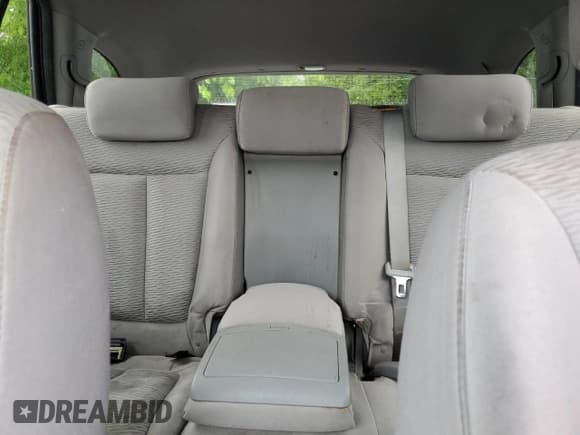 ✅ 2009 Hyundai Santa Fe GL 5Pass • VIN: 5NMSG13E59H245391 • Lot: 62327625. Listed on Copart with 242,984 mi. Free auction sales archive from the USA and detailed vehicle history report at DreamBid. Image 10.