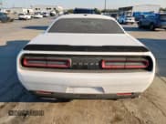 ✅ 2023 Dodge Challenger GT • VIN: 2C3CDZJG5PH503941 • Lot: 84649275. Wystawiony na Copart z przebiegiem 45 752 mil. Bezpłatny archiwum sprzedaży aukcyjnych z USA i szczegółowy raport historii pojazdu na DreamBid. Zdjęcie 6.