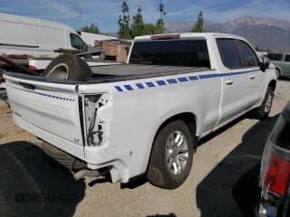 ✅ 2021 Chevrolet Silverado 1500 LT • VIN: 3GCUYDED9MG430950 • Lot: 76406354. Wystawiony na Copart z przebiegiem 33 004 mil. Bezpłatny archiwum sprzedaży aukcyjnych z USA i szczegółowy raport historii pojazdu na DreamBid. Zdjęcie 3.