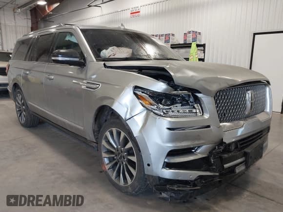 ✅ 2020 Lincoln Navigator Reserve • VIN: 5LMJJ3LT3LEL16369 • Lot: 41483562. Listed on IAAI with 53,015 mi. Free auction sales archive from the USA and detailed vehicle history report at DreamBid. Image 1.