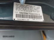 ✅ 1997 Honda Accord EX • VIN: 1HGCE6675VA020916 • Lot: 42397216. Listed on IAAI with 196,494 mi. Free auction sales archive from the USA and detailed vehicle history report at DreamBid. Image 9.