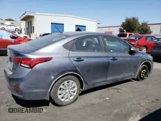 2018 Hyundai Accent SEL z VIN 3KPC24A30JE026341, wystawiony jako Copart lot #60040243 z przebiegiem 106 056 mil mil oraz . Historia ofert i sprzedaży dostępna na DreamBid. Obrazek 3.