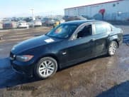 ✅ 2007 BMW 3 Series 328i • VIN: WBAVA37577NL14678 • Lot: 42292988. Listed on IAAI with 313,348 mi. Free auction sales archive from the USA and detailed vehicle history report at DreamBid. Image 2.