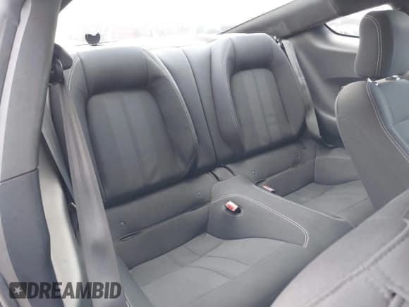 ✅ 2018 Ford Mustang EcoBoost • VIN: 1FA6P8TH0J5103113 • Lot: 43645805. Listed on IAAI with 52,797 mi. Free auction sales archive from the USA and detailed vehicle history report at DreamBid. Image 8.