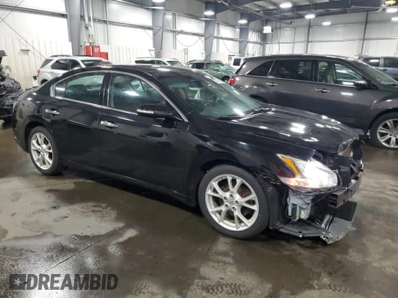 ✅ 2014 Nissan Maxima S • VIN: 1N4AA5AP8EC444734 • Лот: 84557055. Опубликован ранее на Copart с пробегом 142 794 миль. Бесплатный доступ к архиву аукционных продаж из США и подробный отчёт об истории автомобиля на DreamBid. Изображение 4.