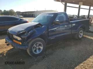 1999 Chevrolet S-10 LS с VIN 1GCCS1448XK238901, выставлен на аукционе Copart как лот 78006944 с пробегом 111 702 миль миль и Списание • Salvage title. История ставок и продаж доступна на DreamBid. Изображение 1.