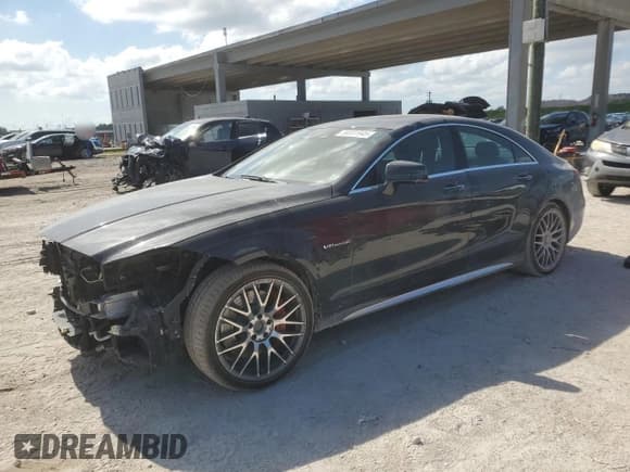 ✅ 2015 Mercedes-Benz CLS 63 S AMG • VIN: WDDLJ7GB4FA150132 • Lot: 56591945. Wystawiony na Copart z przebiegiem 48 578 mil. Bezpłatny archiwum sprzedaży aukcyjnych z USA i szczegółowy raport historii pojazdu na DreamBid. Zdjęcie 1.