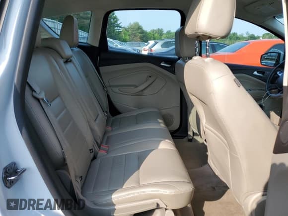 ✅ 2013 Ford C-Max SEL • VIN: 1FADP5CU0DL524199 • Lot: 59972295. Wystawiony na Copart z przebiegiem 216 236 mil. Bezpłatny archiwum sprzedaży aukcyjnych z USA i szczegółowy raport historii pojazdu na DreamBid. Zdjęcie 10.