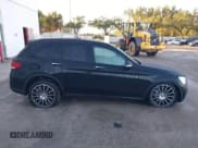 ✅ 2021 Mercedes-Benz GLC 300 • VIN: W1N0G8DB3MV286028 • Лот: 43506422. Опубликован ранее на IAAI с пробегом 84 611 миль. Бесплатный доступ к архиву аукционных продаж из США и подробный отчёт об истории автомобиля на DreamBid. Изображение 13.