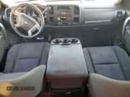 ✅ 2013 GMC Sierra 1500 SLE • VIN: 1GTR1VE04DZ101604 • Lot: 66315855. Wystawiony na Copart z przebiegiem 248 155 mil. Bezpłatny archiwum sprzedaży aukcyjnych z USA i szczegółowy raport historii pojazdu na DreamBid. Zdjęcie 8.