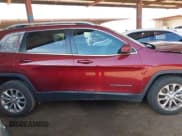 ✅ 2019 Jeep Cherokee Latitude • VIN: 1C4PJLCX6KD221281 • Lot: 43009415. Wystawiony na IAAI z przebiegiem 69 609 mil. Bezpłatny archiwum sprzedaży aukcyjnych z USA i szczegółowy raport historii pojazdu na DreamBid. Zdjęcie 13.