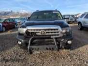 ✅ 2011 Toyota Sequoia Limited • VIN: 5TDJY5G14BS044205 • Lot: 85152354. Listed on Copart with 217,930 mi. Free auction sales archive from the USA and detailed vehicle history report at DreamBid. Image 5.