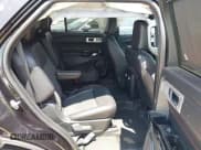 ✅ 2024 Ford Explorer ST-Line • VIN: 1FMSK7KH0RGA18285 • Lot: 42723799. Listed on IAAI with 13,746 mi. Free auction sales archive from the USA and detailed vehicle history report at DreamBid. Image 8.